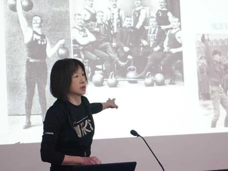 Journal of Molecular Liquids vs One-Man&nbsp;Papermills